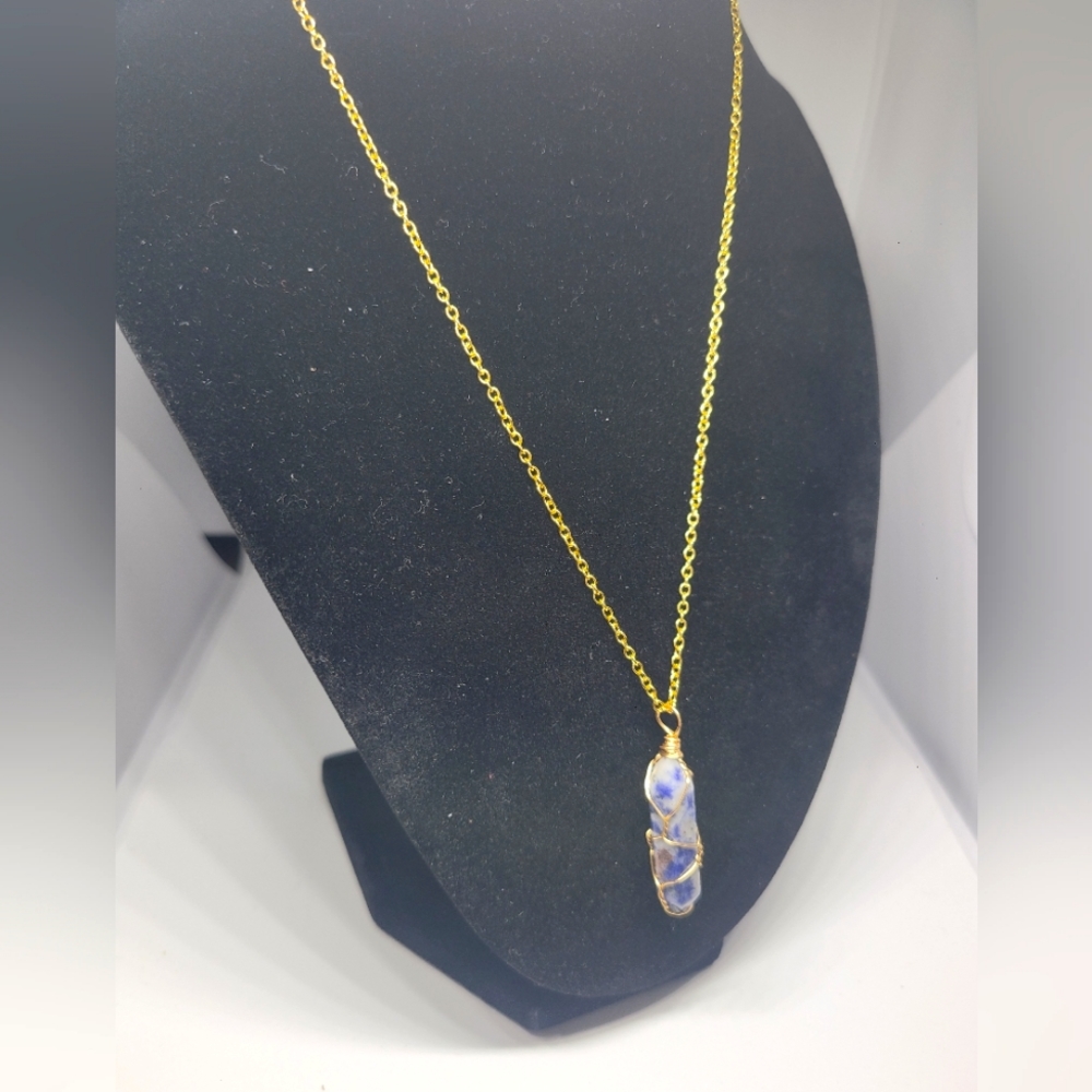 Hexagonal Chakra Crystal Healing Stones Necklace